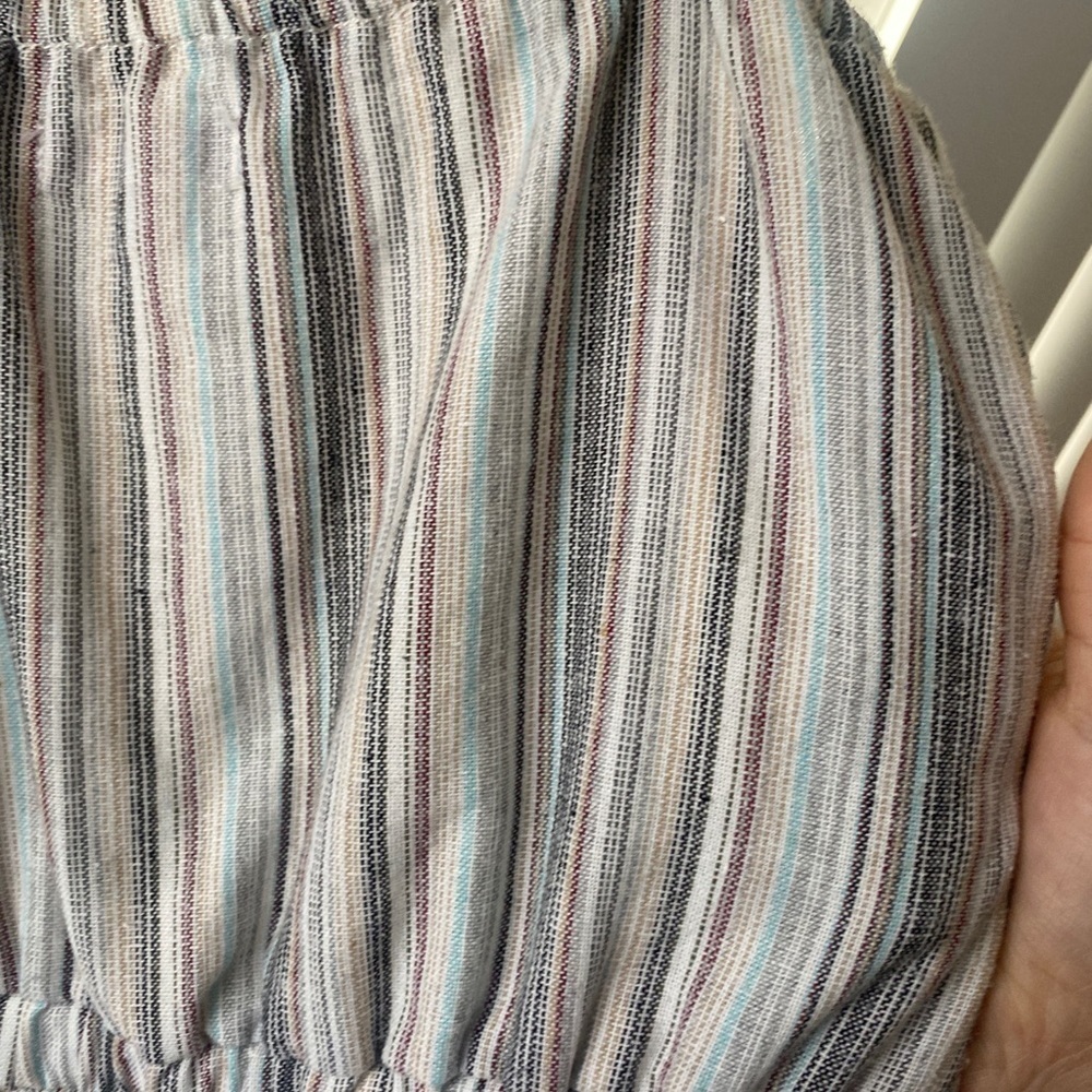 Cisono - size small light colored  jumper - Picture 9 of 9